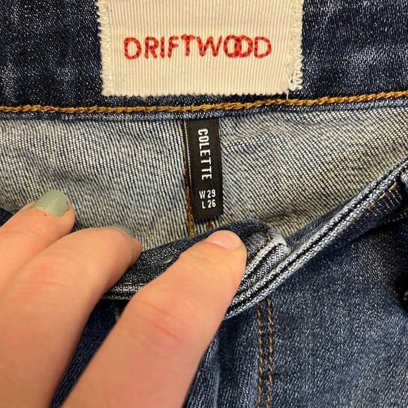 Driftwood Colette Embroidered Jeans Fray Hem Cropped Boho Native Southwestern 29 - Picture 7 of 8